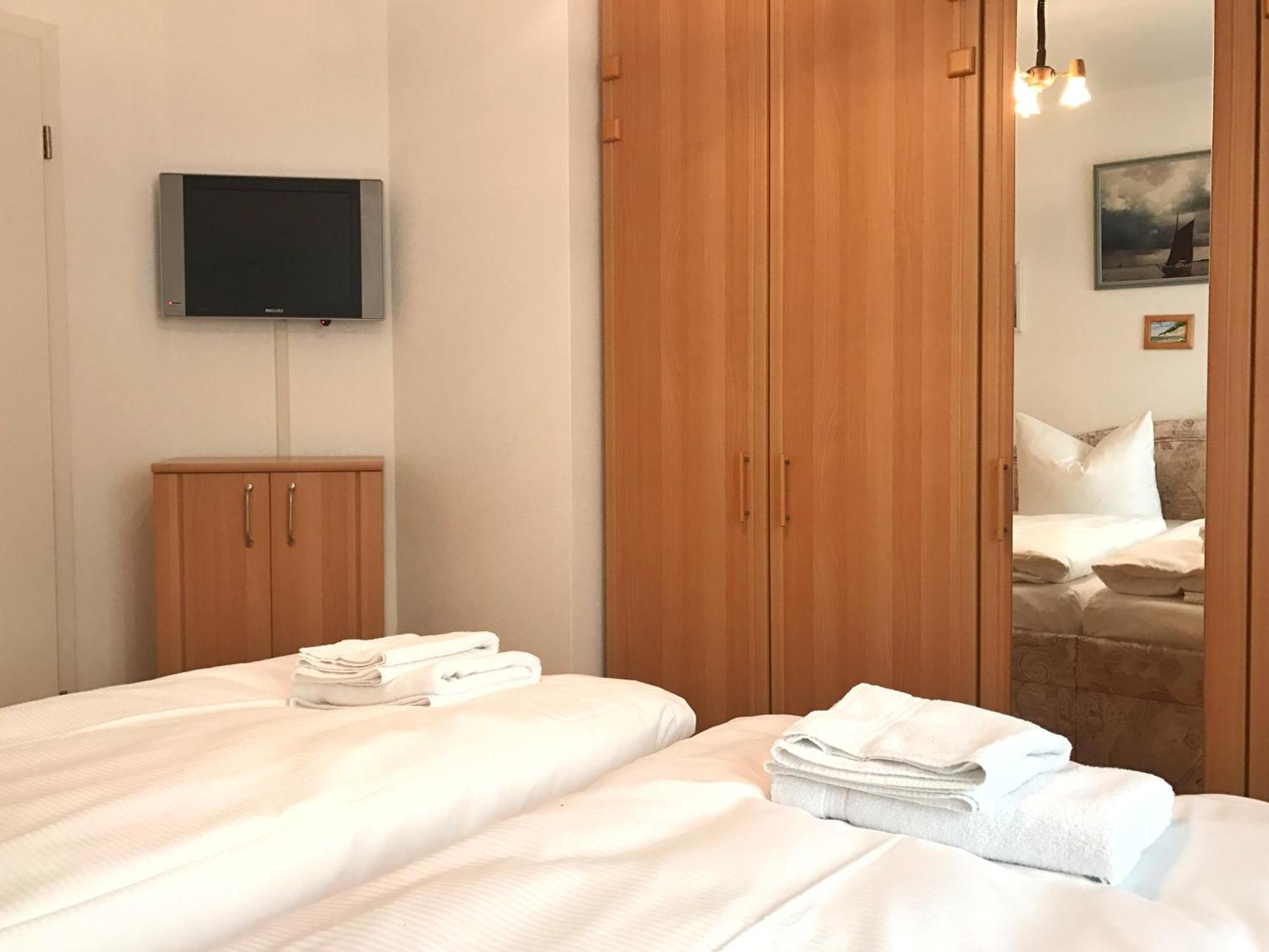 Meerblickvilla Prinz Heinrich - Ferienwohnung 4 ساسنيتز المظهر الخارجي الصورة